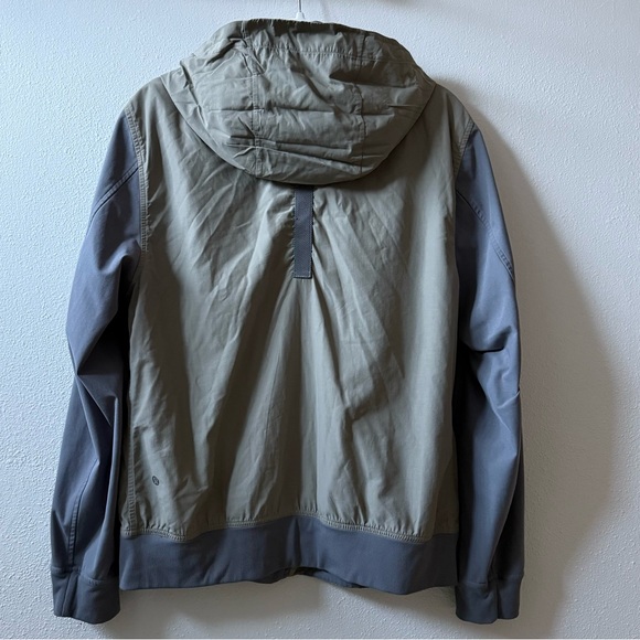 Men's Lululemon Ambo Jacket - Picture 6 of 11